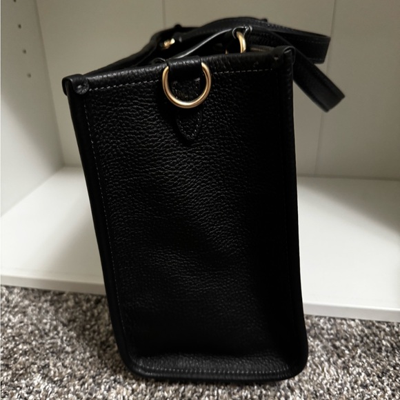 Authentic coach purse - Picture 3 of 6